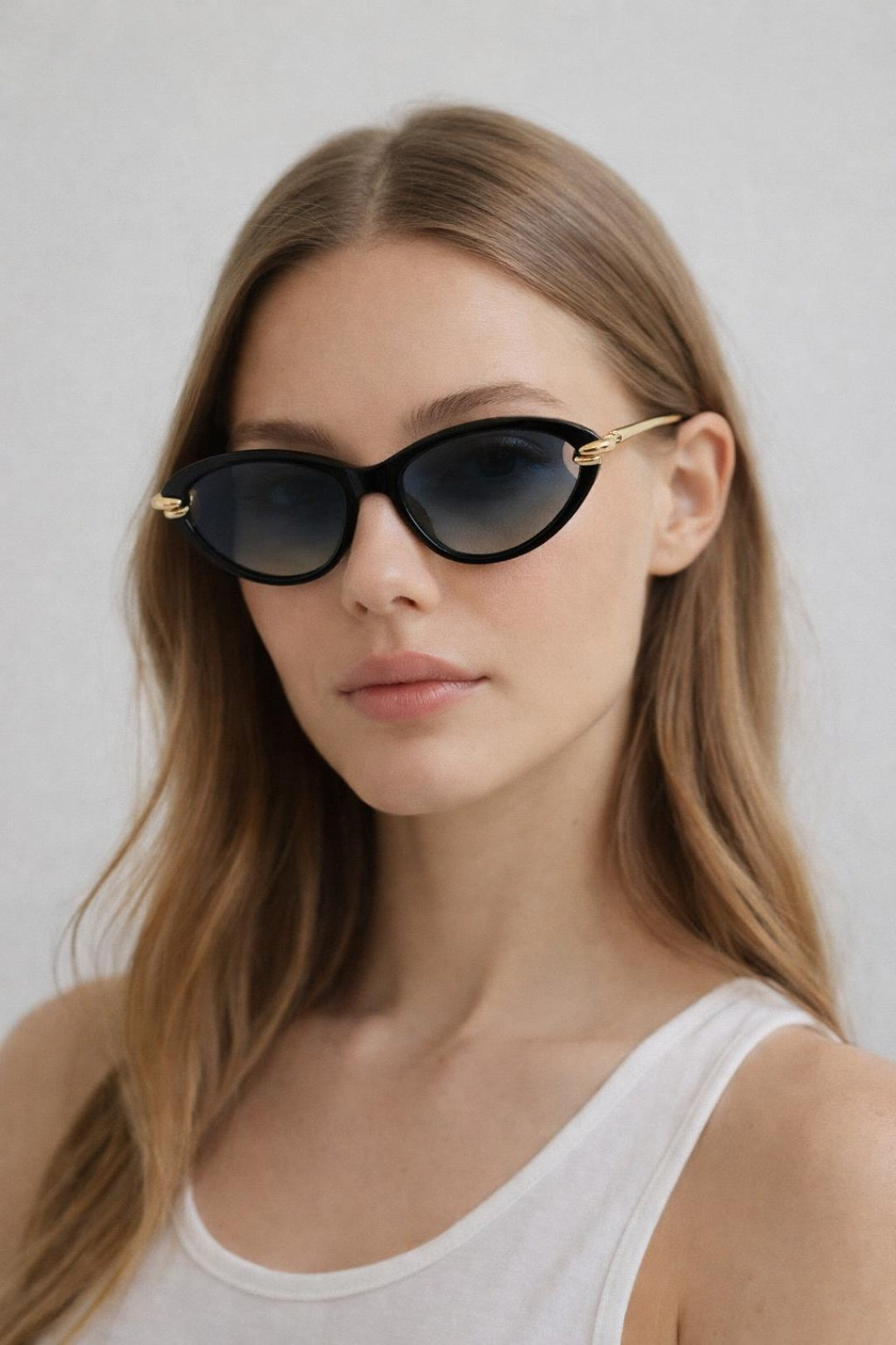 Bold Oval Angular Sunglasses in Black
