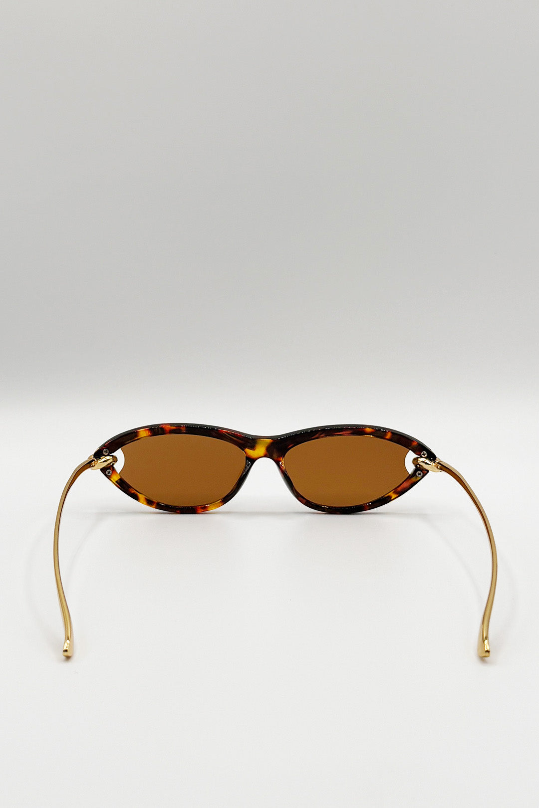 Bold Oval Angular Sunglasses in Tortoiseshell