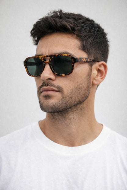 Tortoiseshell 70's Navigator Sunglasses with Green Lenses