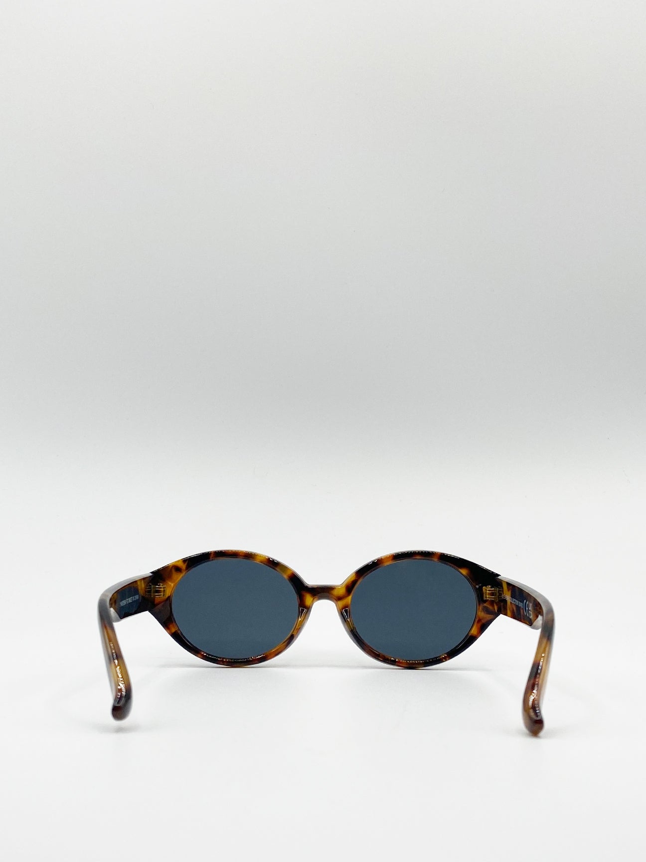 Retro Plastic Oval Frame Sunglasses