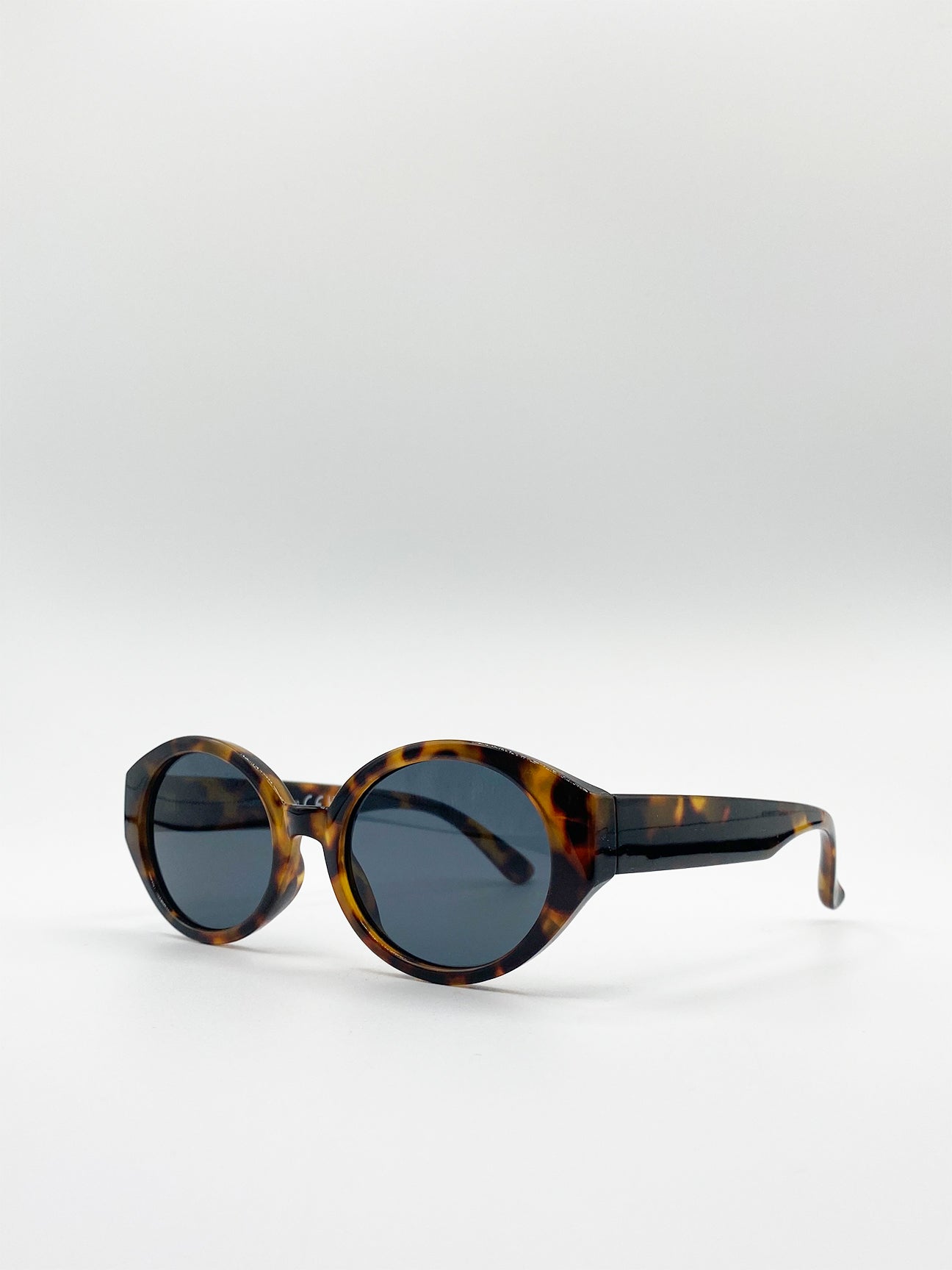 Retro Plastic Oval Frame Sunglasses