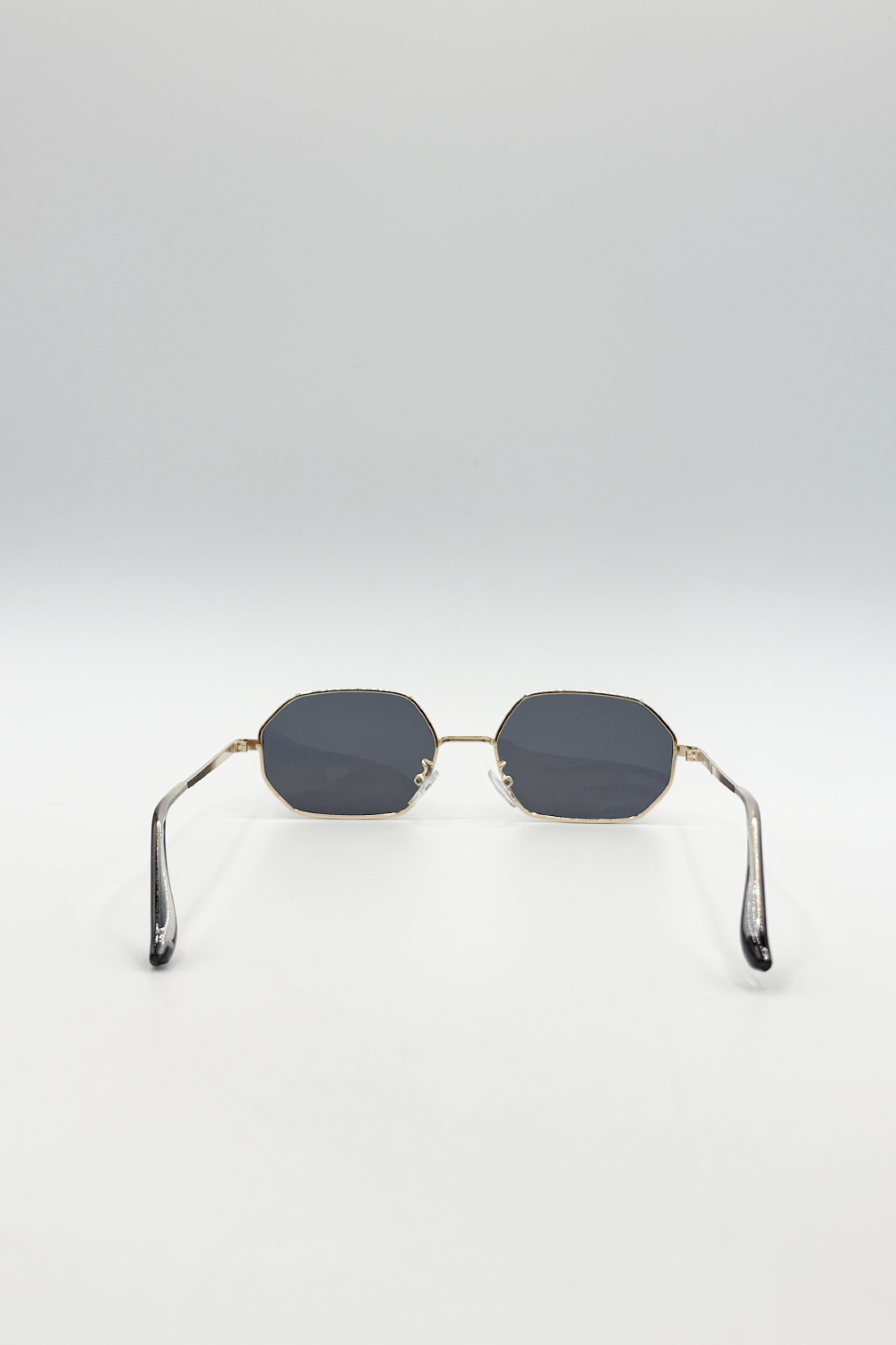 Oval Geometric Metal Frame Sunglasses Black Gold