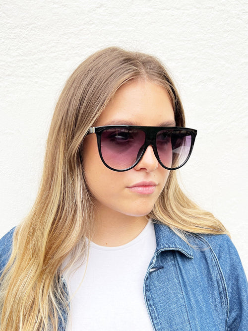 Black Shape_Oversized with Black Ombre Lenses