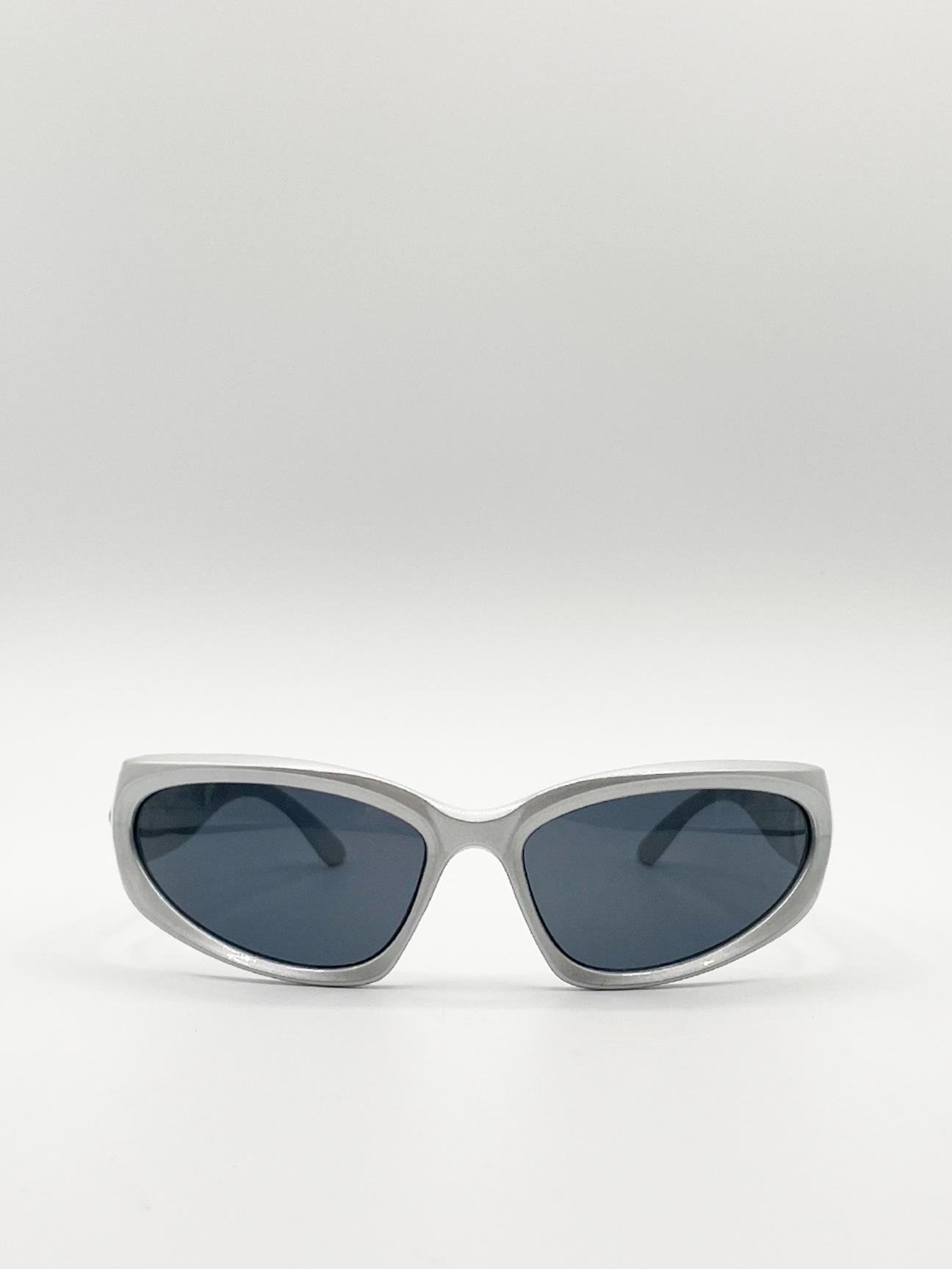 Silver Racer Style Plastic Frame Sunglasses with Black Lenses