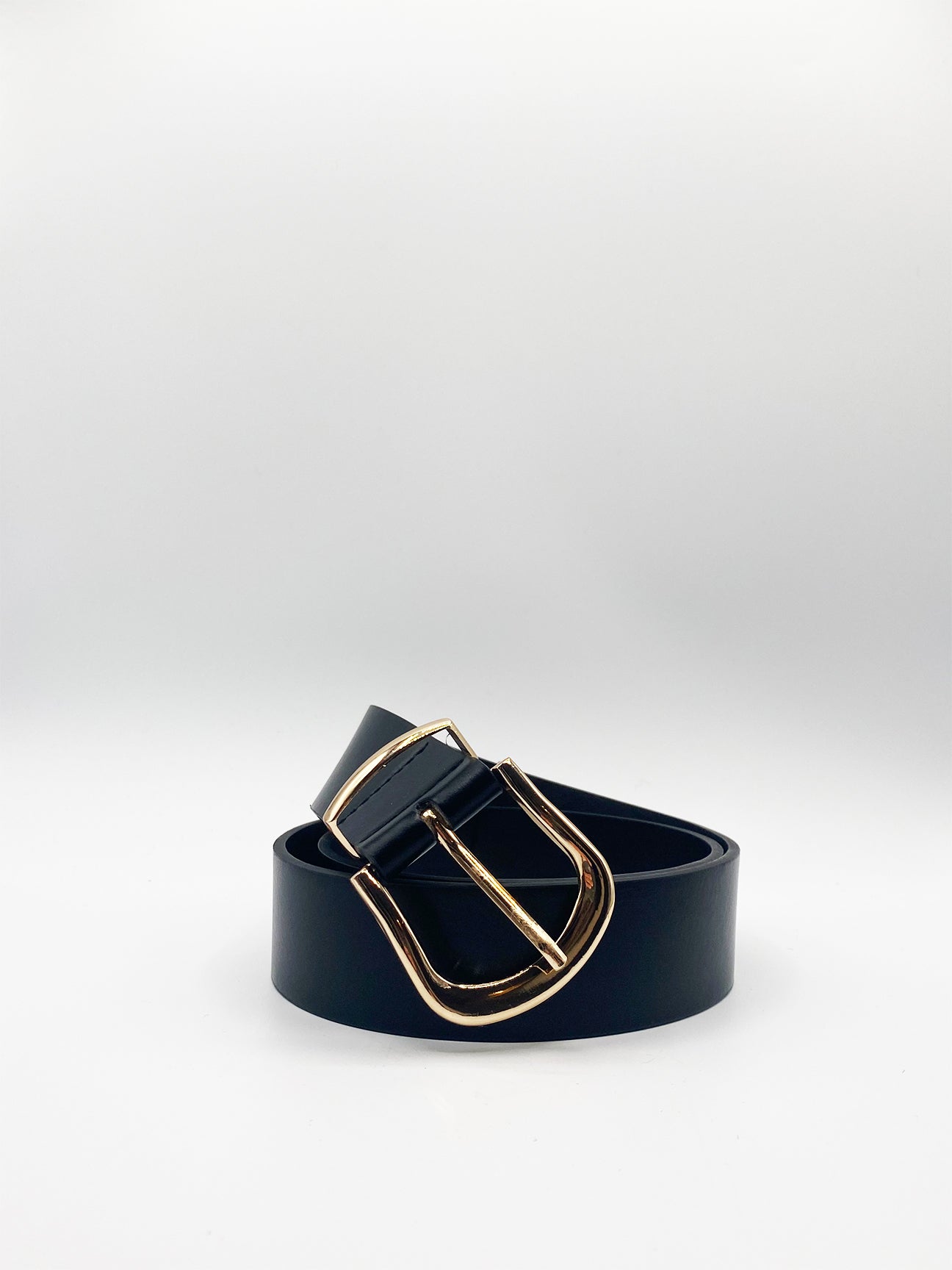 PU Leather Belt With Gold Metal Buckle