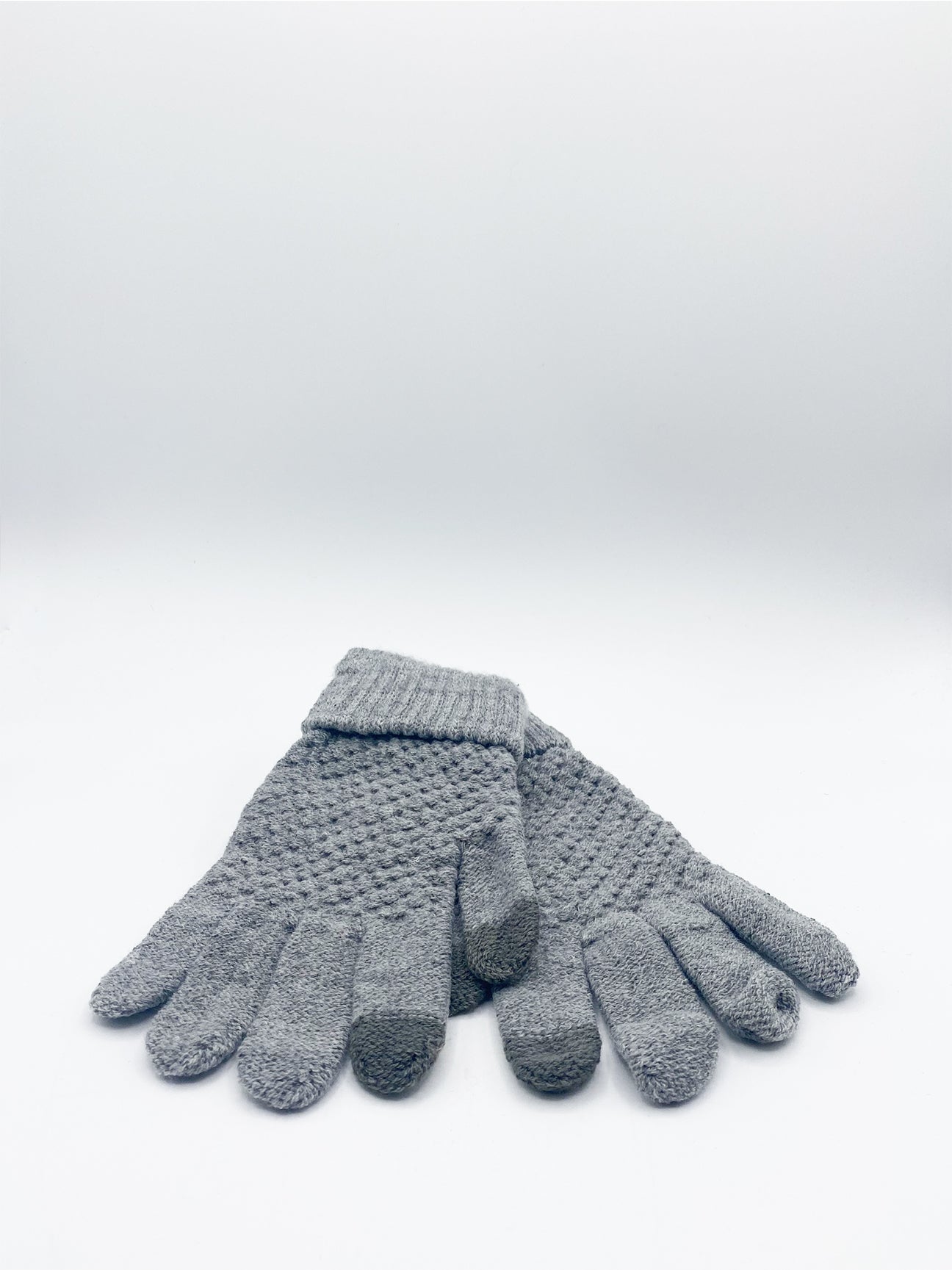 Touchscreen Knitted Gloves in Grey