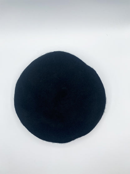 Plain Beret in Black