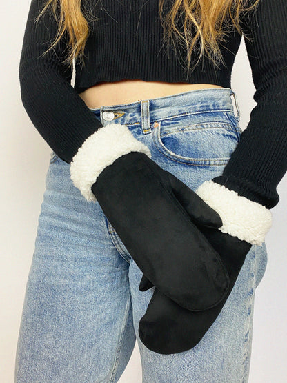 Black Mittens With Borg Lining