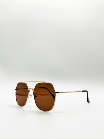 Oversized Aviator Style Sunglasses with Brown Lenses