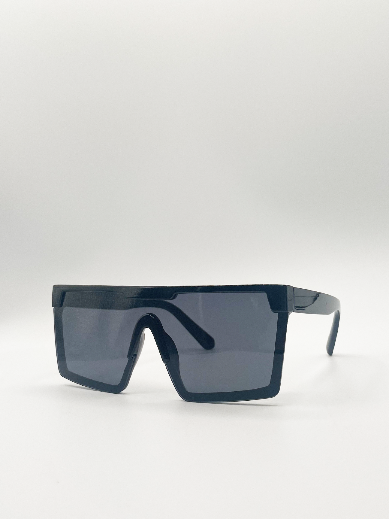 Flat top frame sunglasses