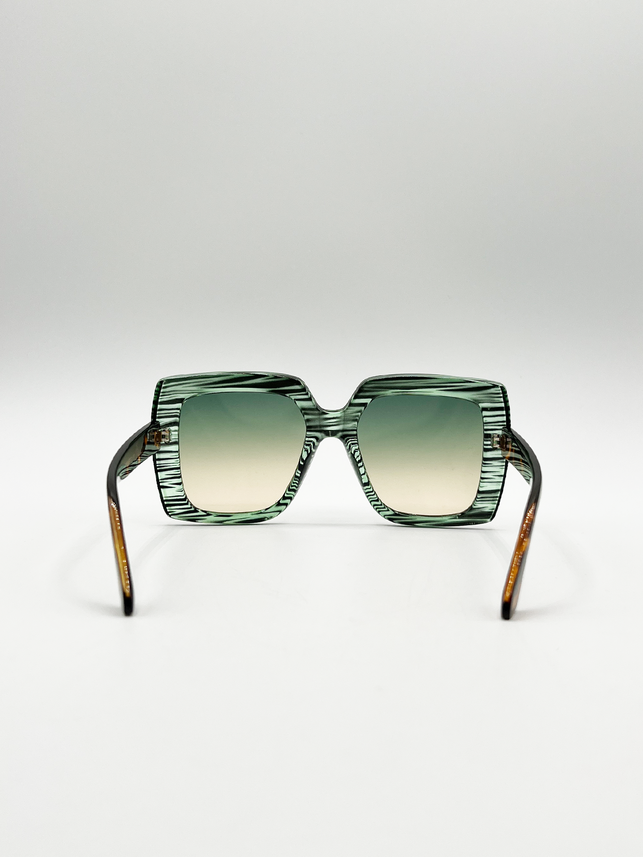 Oversized Square Frame in Multi Print