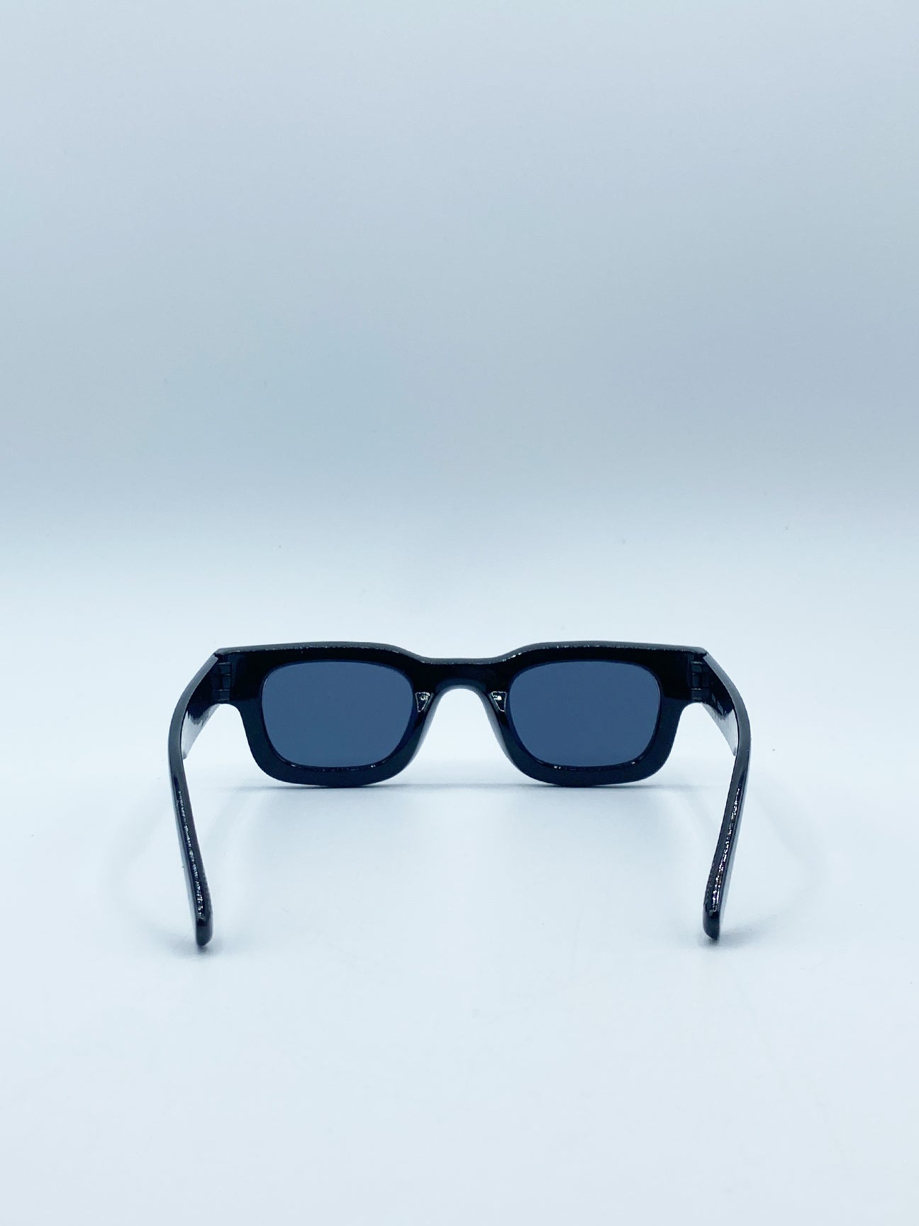 Chunky Square Frame Sunglasses in Black