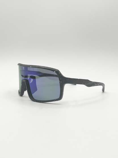 Polarised Sunglasses in Black Speckle