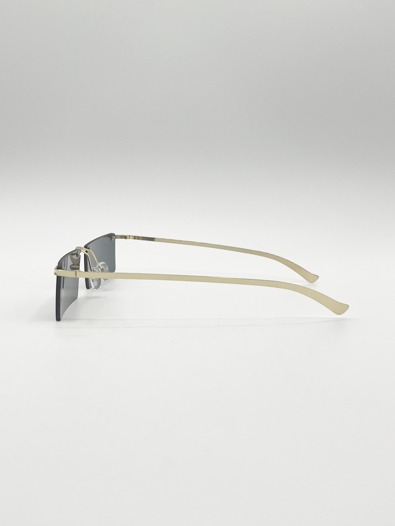 Frameless Rectangle Sunglasses in Black