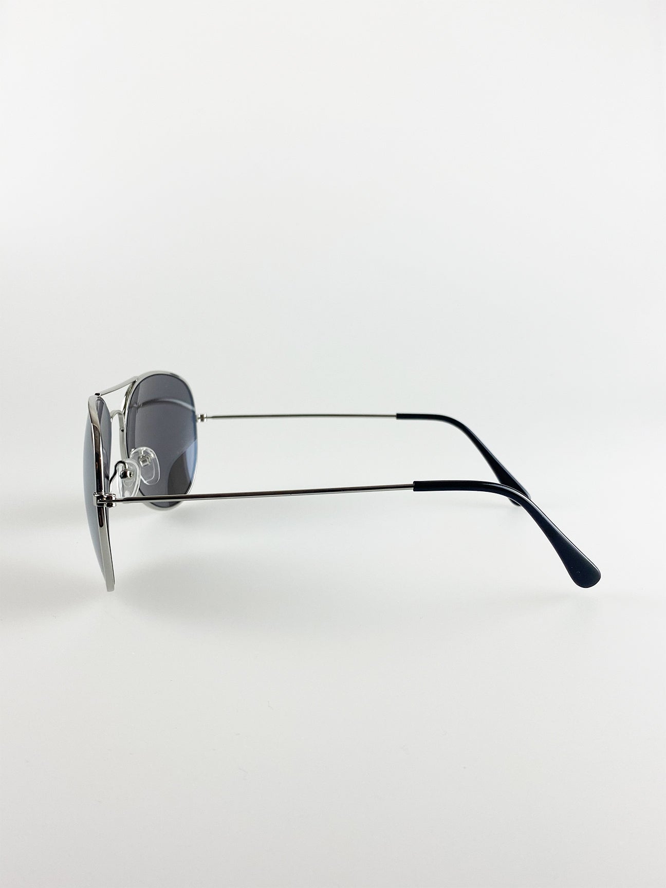 Silver Classic Mirrored Aviator Sunglasses with Silver Mirror Lenses