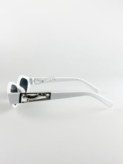 Cateye sunglasses in white with panther badge