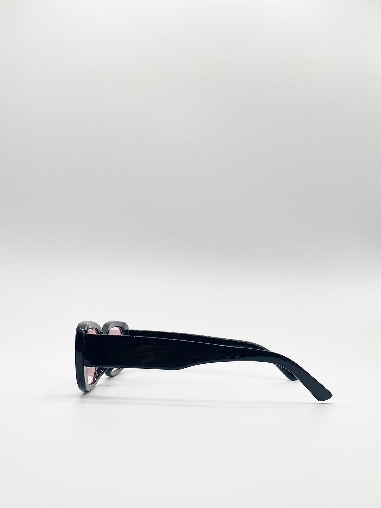 Retro Rectangle Sunglasses In Black With Pink Lenses