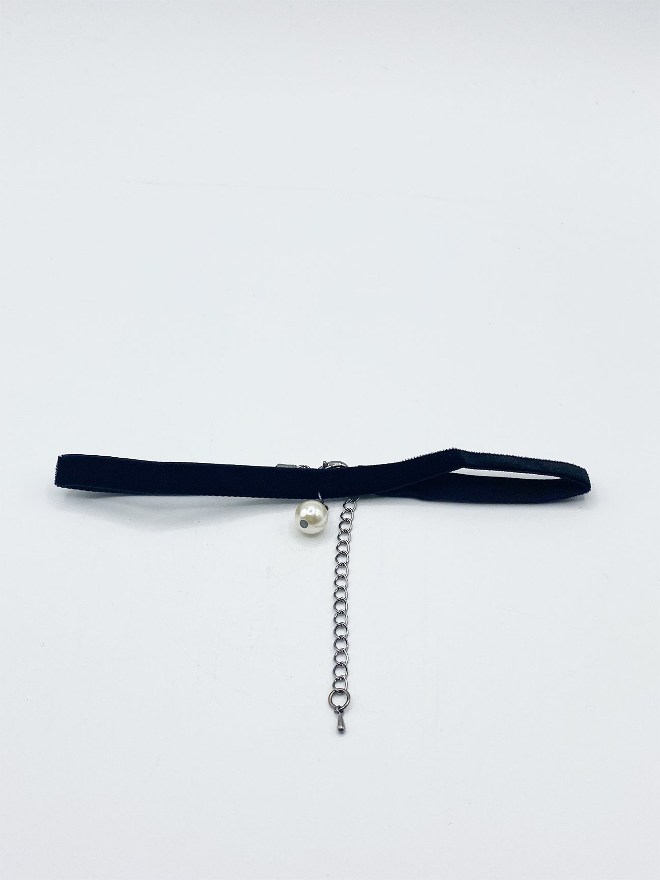 Black Faux Velvet Choker Necklace With Faux Pearl Charm